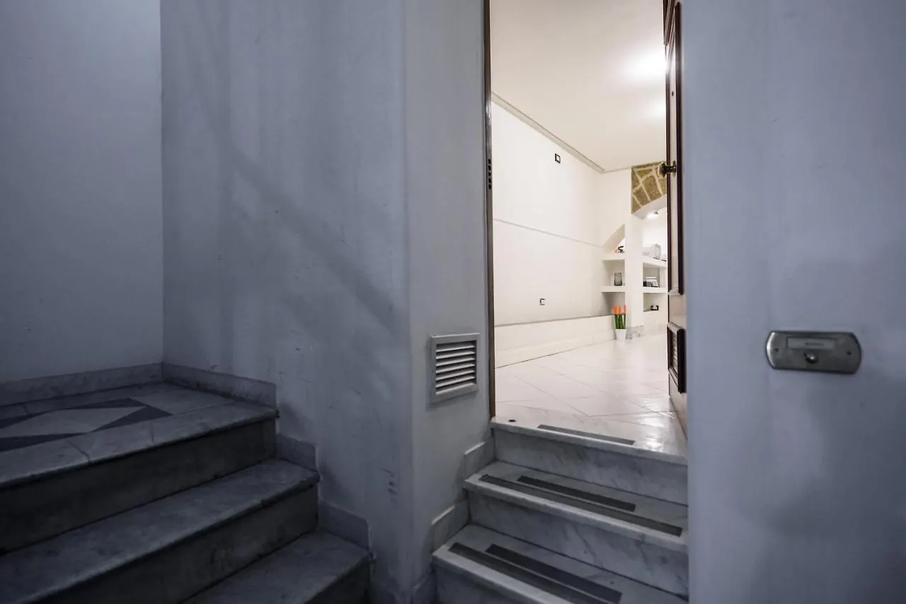 Via Bellini 44 Apartment Naples Italy